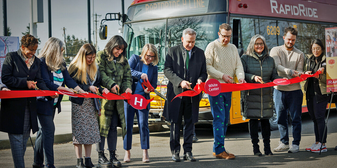 Ribbon cutting in White Center launches RapidRide H Line Friday